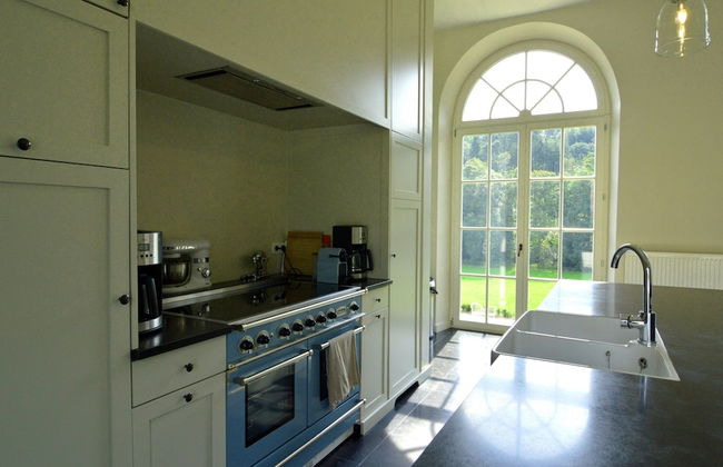 Ardennes Castle Retreat for Groups - Foto 13