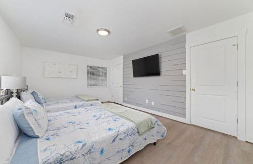 Pickleball-Basketball Oasis-Pool & Spacious Home - Photo 44