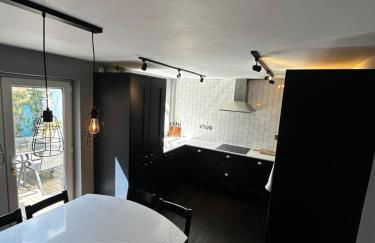 Ty Hapus Central Beaumaris - Photo 14