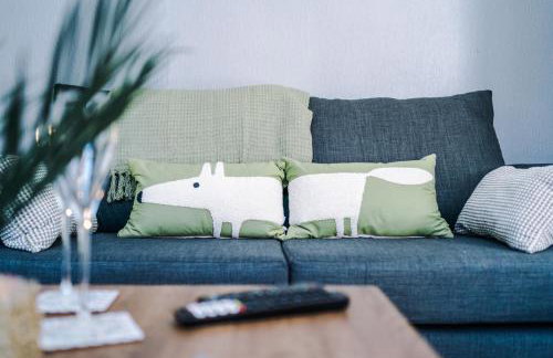 NEW! Spacious 3-Bed Home in Newcastle-under-Lyme by 53 Degrees Property, Ideal for Business, FREE Parking! - Foto 5