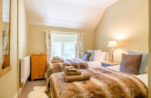 Court Cottage - Photo 16