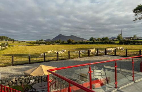 Wee Henry's Barn - Photo 64