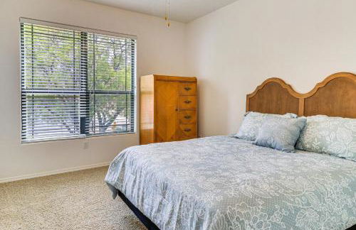 Easy ABQ Access Large Family Home with Patio and Yard - Foto 20