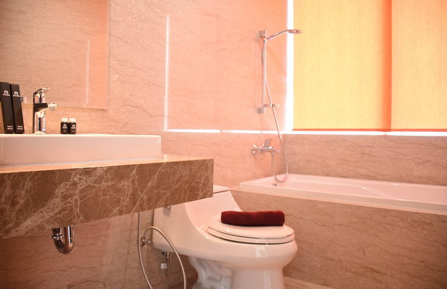 Nice and Spacious 3BR at Menteng Park Apartment - Photo 14