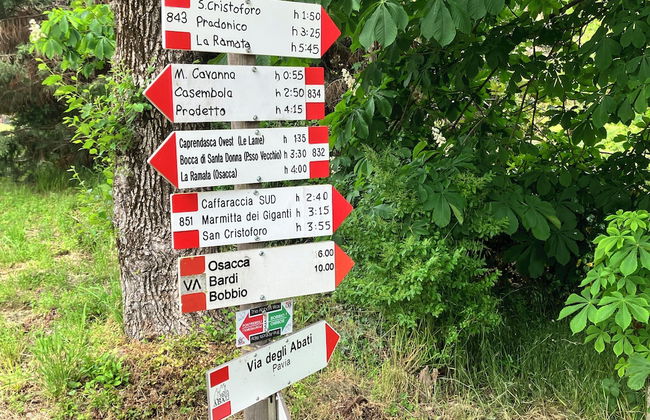 2-bed Borgo val di Taro Apt w/ Private Terrace - Foto 36