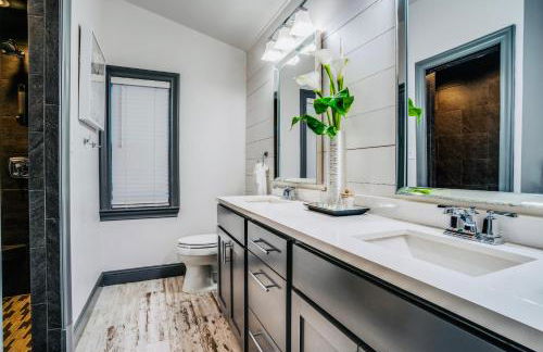 The McKinney Luxury Escape Close to Everything! - Foto 35