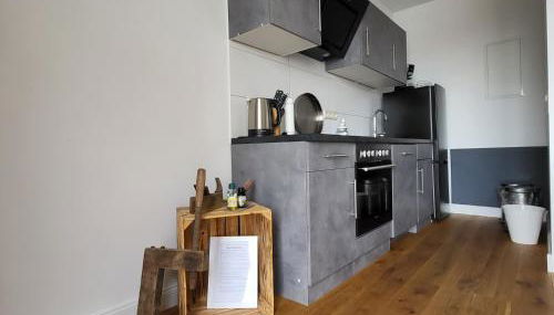 Ferienloft Ottos Werkstatt mit Saunafass - Foto 4