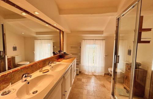 La Bergerie des Pottiers. Mas rénové climatisation Piscine - Foto 28