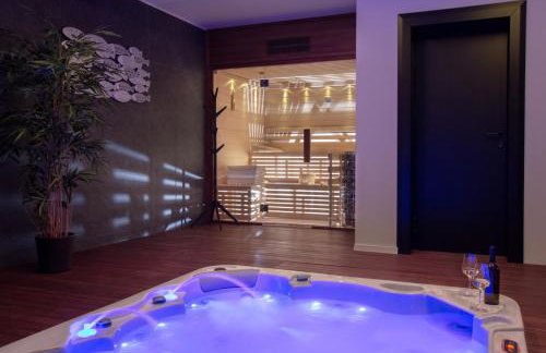 Villa Valpinia Luxury Villa in a Quiet Location with Pool, Sauna, Jacuzzi and Large Garden - Foto 34