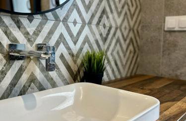 Rumiane Chatki - Domki z Jacuzzi i Basenem - Foto 49