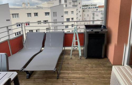 T2 Little Bohême proche hôpitaux terrasse plein ciel - Foto 9