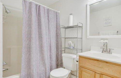 Secluded Mount Pleasant Home - 6 Mi to Beaches! - Photo 17