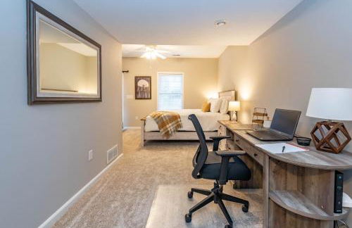 Hoosier Happiness, Too! 3 Bedroom Suites Near IU & Downtown - Foto 15