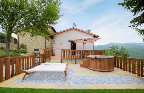 Beautiful Home In Bibbiena With Wifi - Foto 3