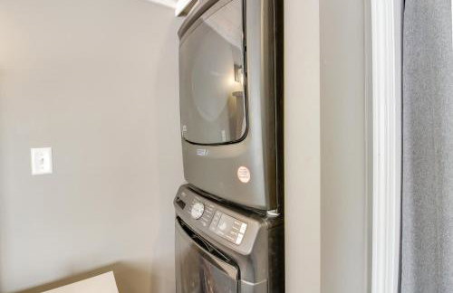 Pet-Friendly Cabin with Lake Access and Patio in Dent - Foto 15