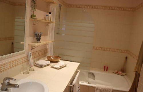 Les Chenevières - Foto 16