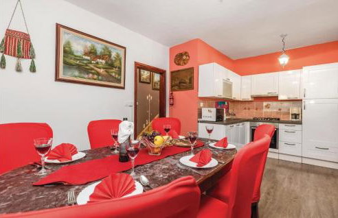 Stunning Home In Gospic With Sauna - Foto 4