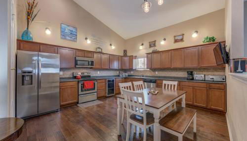 Driftwood Condos at Lumberyard Lofts - Photo 4, stove, toaster