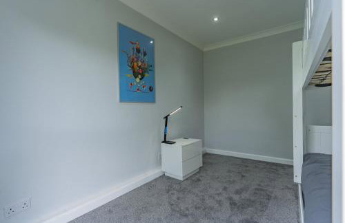 Jodi's Bungalow - Garden and Parking - Foto 32