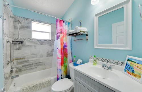 Less Than 1 Mi to Nokomis Beach Tranquil Couples Retreat - Foto 20