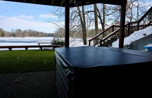 Lakefront Group Stay, Sleeps 19, Indoor Pool, Hot Tub, Arcades - Foto 46