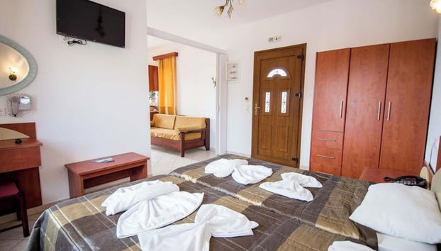 A Spacious and Bright Studio With Balcony - Foto 3