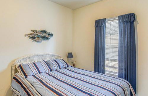 Pool Access and Pond Views Longs Home Near Golf! - Foto 15