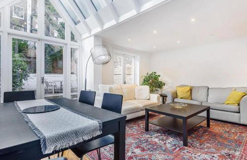 Sunny, 2bed 2bath, garden apartment near Hyde Park - Foto 1