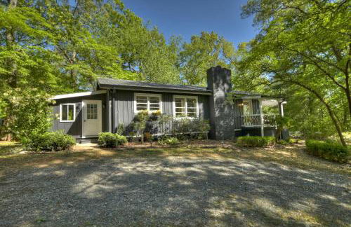 WET FEET RETREAT - Cottage on Lake Blue Ridge - Foto 42