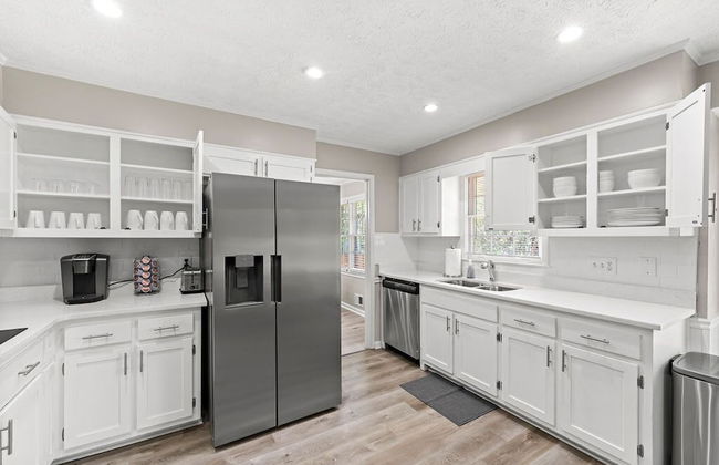 Beautiful Newly-renovated Home in Indian Hills - Foto 6