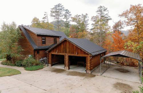 Arch Fun Cabin - Modern Cabin with Hot Tub, Games & Views - Foto 6