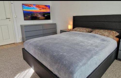 Zentrum Apartment - OLED TV - PS4 - Balkon - Parking - Photo 1