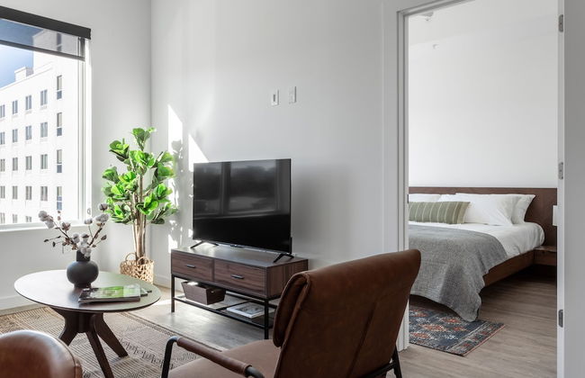 Mint House Nashville – The Gulch – Division St - Foto 34