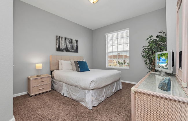 Newly Remodeled Lakeview Penthouse, Near Conv. Ctr - Foto 17