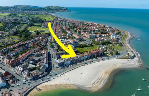 Stunning 2 Bedroom Ground Floor Sea View Apartment - Foto 7