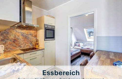 Peenemünde, Seglerhafen ST Schoner 7, 13, 14 - Foto 34