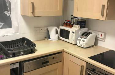 Bob's House quiet retreat with large shared garden - Foto 15