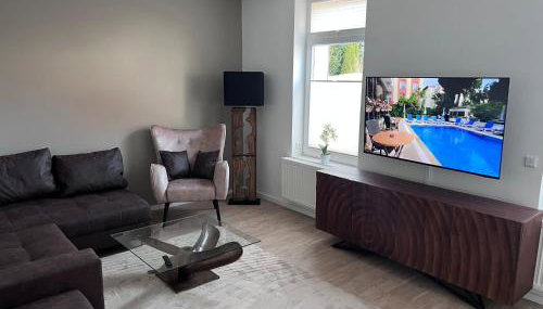 Güden Pearl Bhaven Deck 6 ,Exklusive große Wohnung,Hochwertige Ausstattung,Privatparkplatz & Carport,Großer Garten mit Gartenhaus,Langzeitaufenthalt - Foto 3