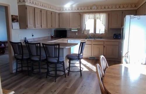 New Hunter's Paradise near Country Fest - Family Friendly - Foto 8