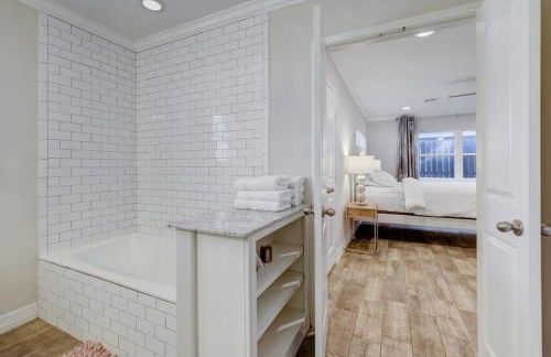 The Jasper Abode - 10 mins to Galleria - Peaceful - Foto 11