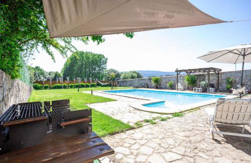 LE LLAR casa con 2 PISCINAS 1 CLIMATIZADA INTERIOR muy cerca de Santiago de Compostela - Foto 25