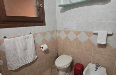 Trilocale Climatizzato L'OLEANDRO Tanaunella - Foto 23