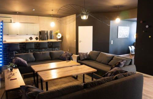 Old Pub in New Design for up to 12 people - Foto 39