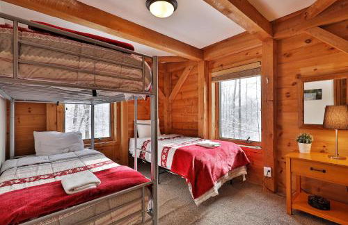 Killington Cabin - Right Unit - Sleeps 10 in 4 BR, 2 BA Cozy Escape - Foto 25