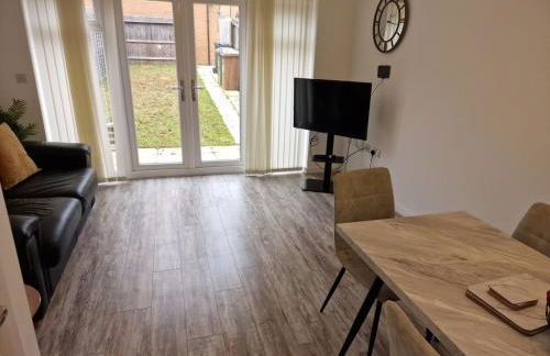 NightRest Homes Orchid NEC Free Parking 2 Toilets - Foto 8