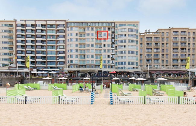 Beautiful Apartment With sea View - Photo 23