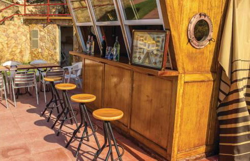 Cozy Home In Palafolls - Foto 18