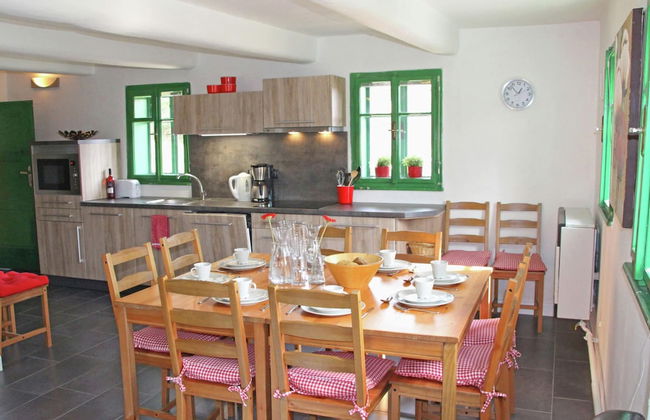 Authentic Holiday Home with Garden near Trutnov - Foto 26