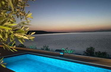 Villa Maritime - Exklusive Strandvilla mit beheiztem Pool, Grillhütte & Meerblick bei Zadar - Foto 6