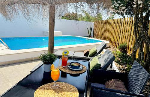 Dune Pearl Villa - Private Spa - Exclusive Pool, Sauna & Beach Access - Duna Parque Resorts & Hotels - Foto 16